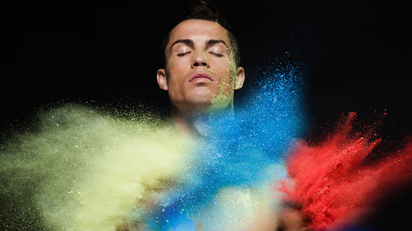 Uite cum arata Cristiano Ronaldo in ultima sa campanie la lenjerie intima