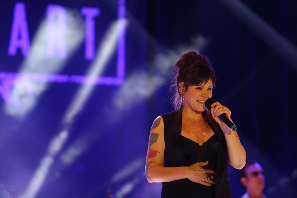 Beth Hart, vocea nr. 1 in Billboard Blues, anunta un super concert la Bucuresti.