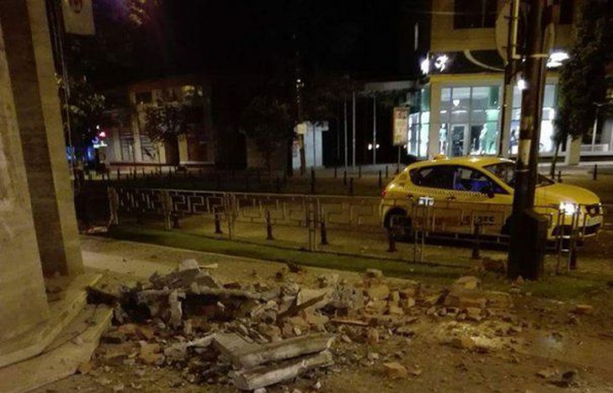 CUTREMUR DE 5,3 ÎN ROMÂNIA. Iaşi: Două persoane s-au accidentat, iar alte 12 au făcut atacuri de panică în urma seismul de 5,3 pe Richter