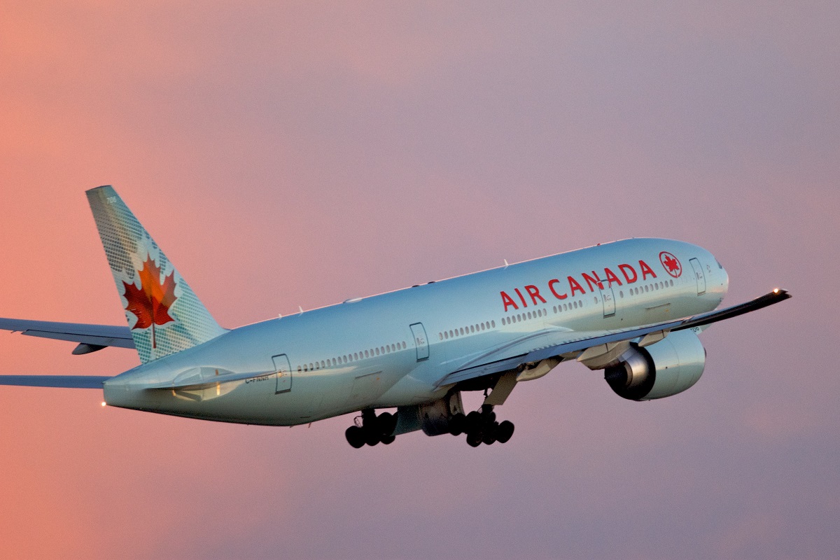 Incident avatic în Canada. Un avion de pasageri va ateriza forțat