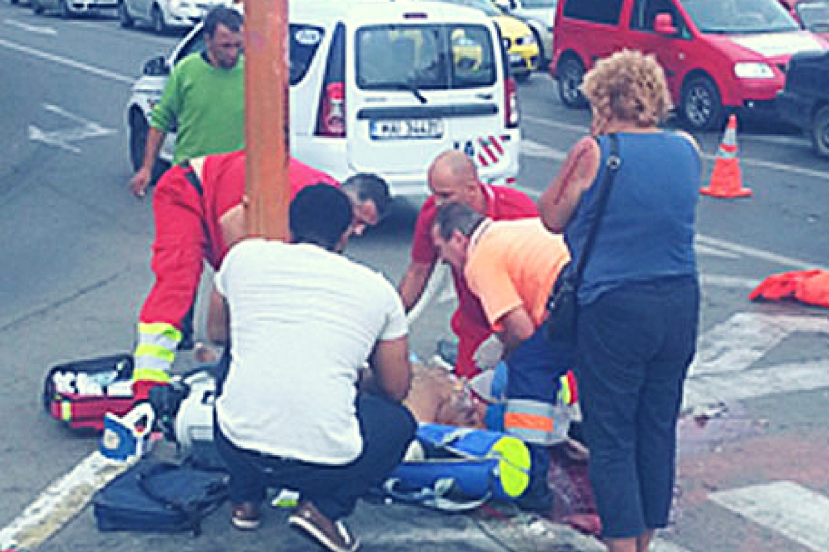 Un bărbat a murit după un accident petrecut în Strâmtura, județul Vaslui. Acesta a fost lovit în plin pe drumul european E581, de o mașină.