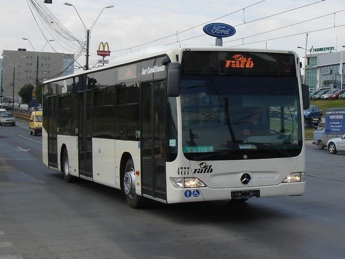 Regia Autonomă de Transport Bucureşti (RATB) introduce, începând de luni, 28 noiembrie, o linie specială de autobuze, pentru transportul în comun.