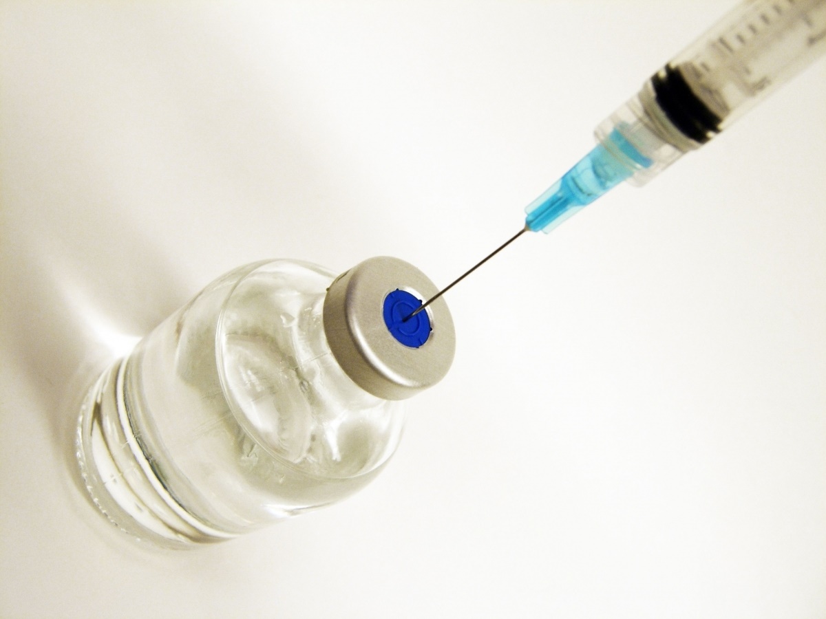 Legea vaccinării a produs multe discuții în contradictoriu în spațiul public. Disputa pe marginea obligativității vaccinării copiilor.
