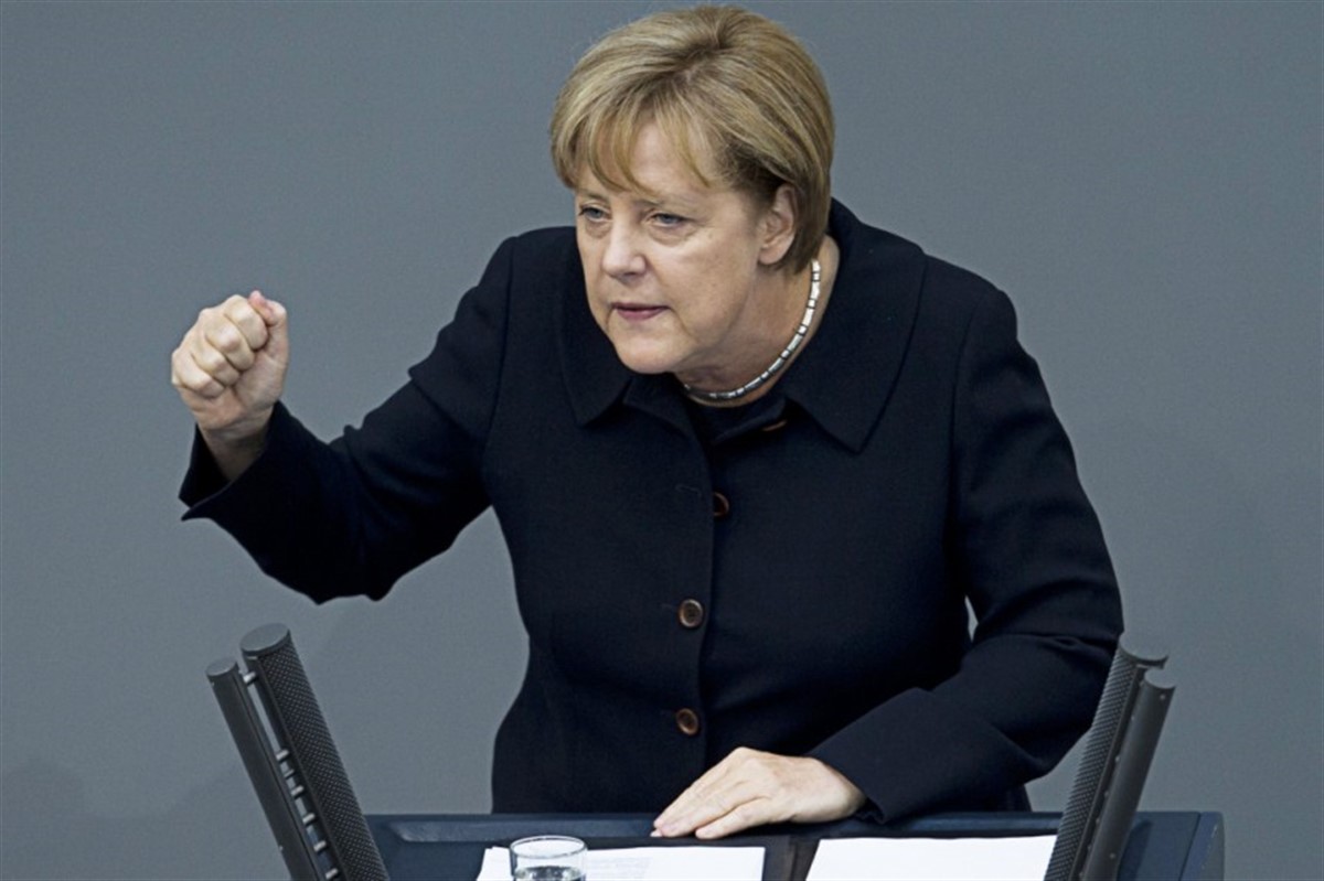 Angela Merkel a reacționat după atentatul terorist care a lovit capitala Germaniei, Berlin. Cancelarul a promis că vinovații vor fi pedepsiți