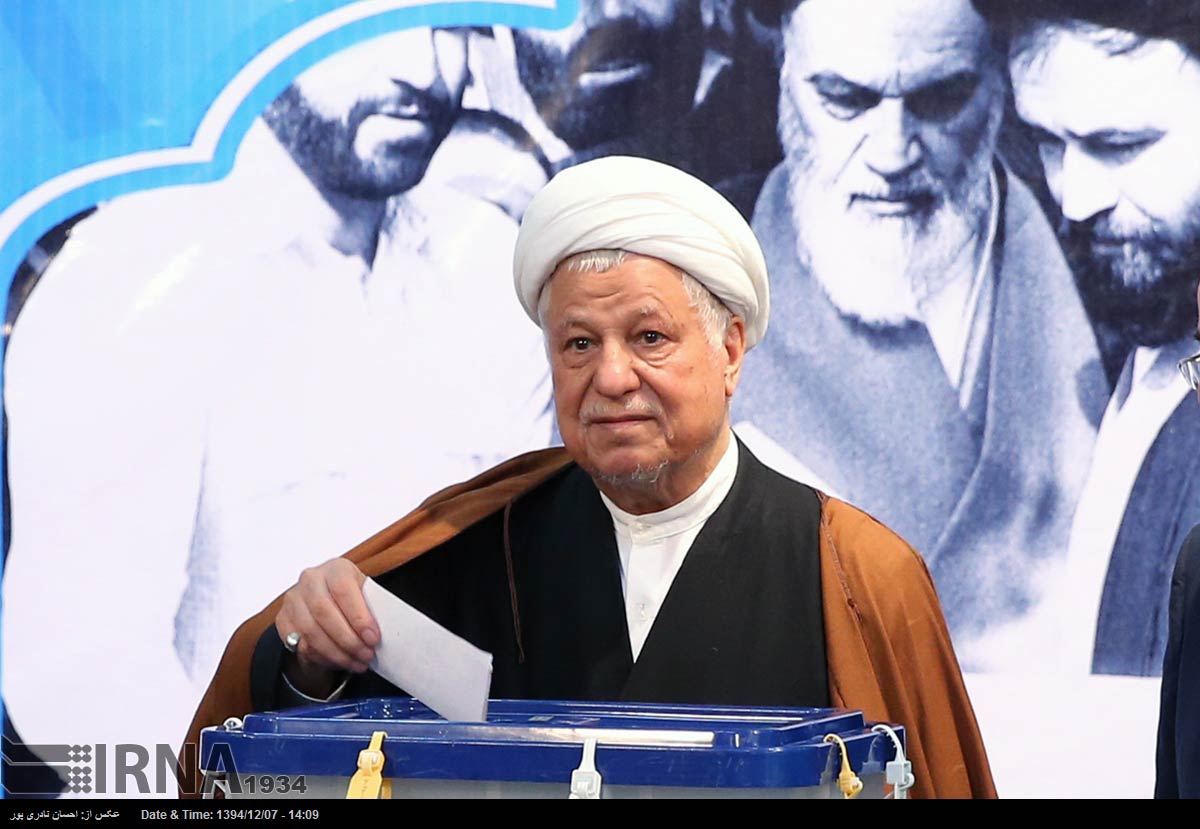 Akbar Hachemi Rafsanjani, fostul președinte al statului Iran, a murit la vârsta de 82 de ani, din cauza unui atac de cord.
