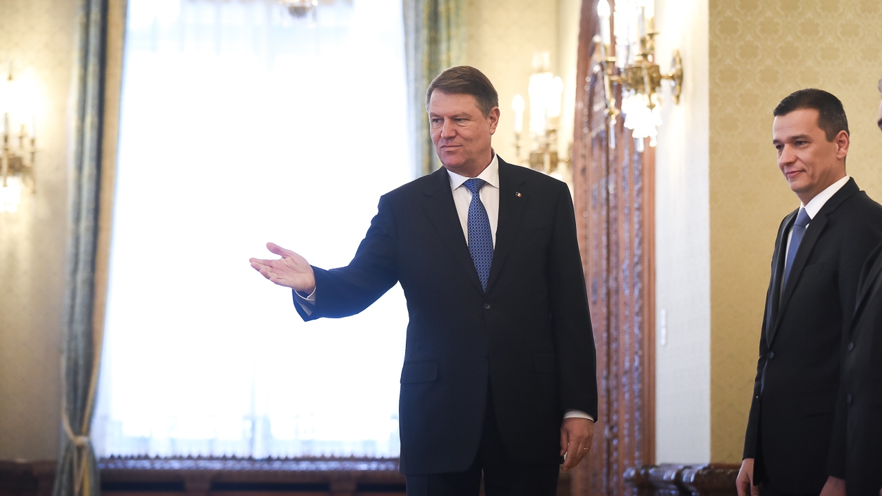 Președintele României se va întâlni luni cu partidele parlamentare pentru consultări în privința noului premier.