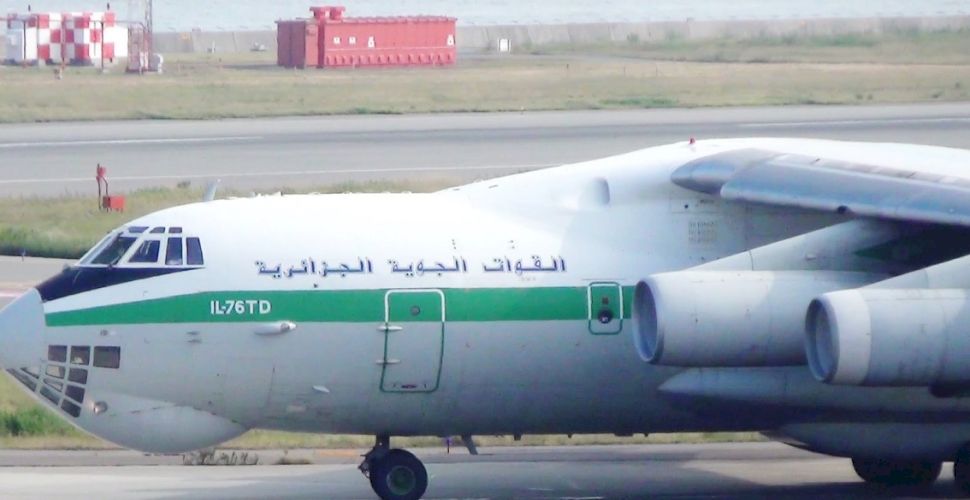 Avion prăbușit în Algeria! Peste 200 de victime!