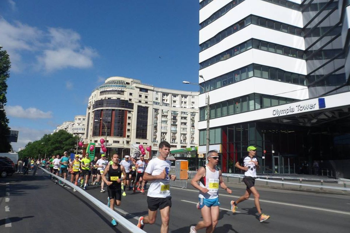Trafic restricționat în Capitală sâmbătă și duminică, pentru Semimaratonul Internațional București