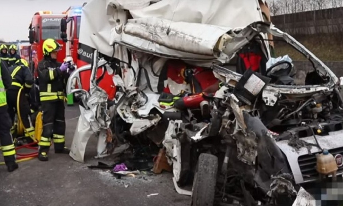 Accident rutier în Franța. Una din victime este român, despre cine e vorba
