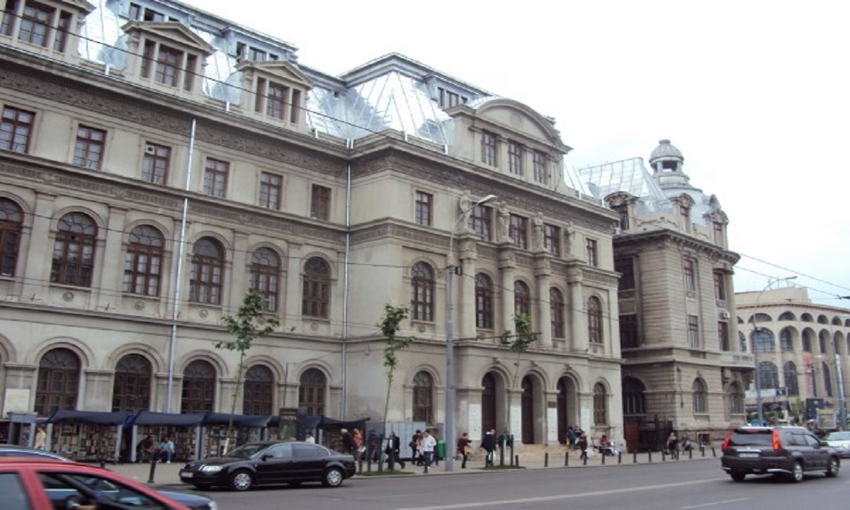 București: Palatul Universităţii va avea parte de reabiliarea faţadelor