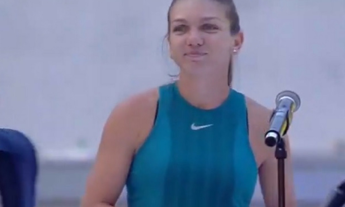 Simona Halep, față în față cu zeci de mii de fani! Regina de la Roland Garros a sosit la Arena Națională