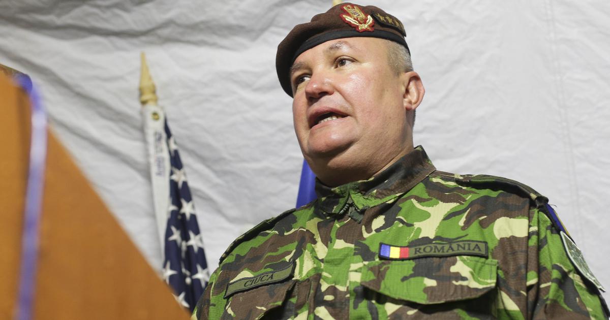 Nicolae Ciucă rămâne șeful Armatei. Ce a decis președintele Iohannis