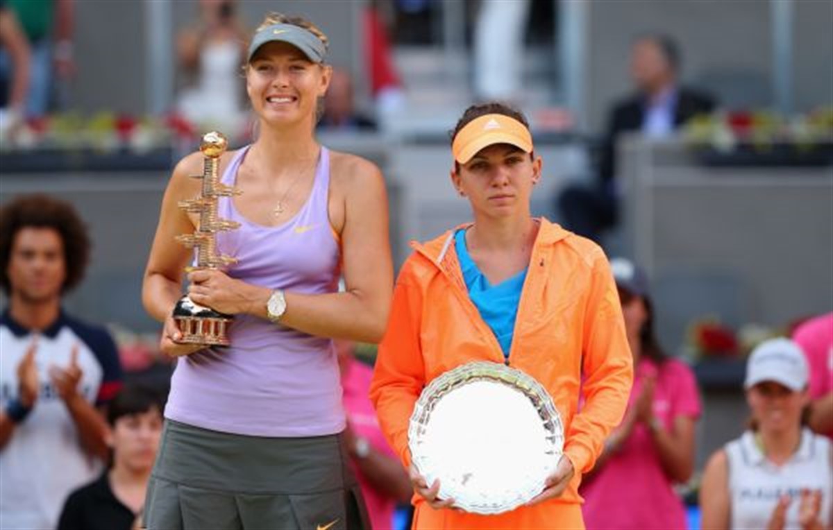 Pericol pentru Simona Halep. Maria Șarapova a învins-o pe Wozniacki la Australian Open