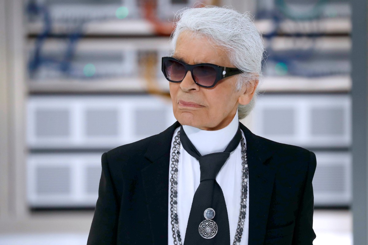A murit Karl Lagerfeld la 85 de ani - Designerul Chanel. DOLIU în lumea modei