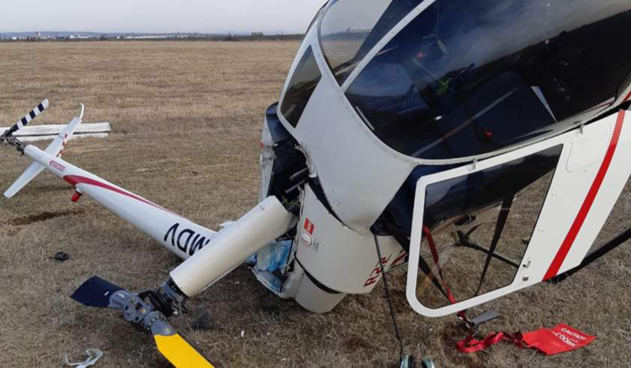 Un elicopter de şcoală s-a prăbușit pe aerodromul din Strejnic, în Prahova