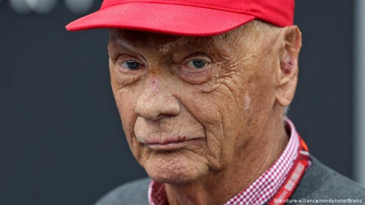 Niki Lauda fostul campion de Formula 1 a murit