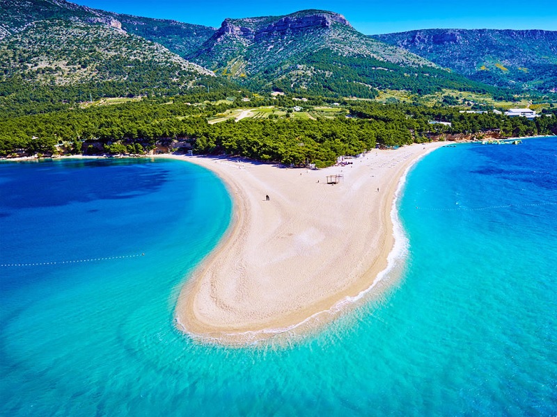 10 plaje superbe din Europa: Idei pentru vara lui 2019
