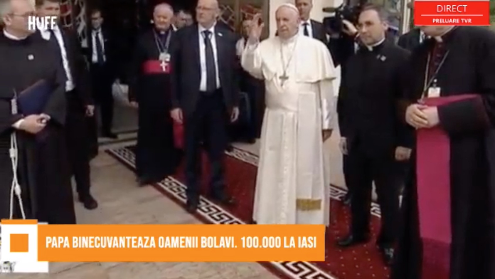 Papa Francisc la Iași - Sfântul Părinte a sărutat și binecuvântat copiii bolnavi
