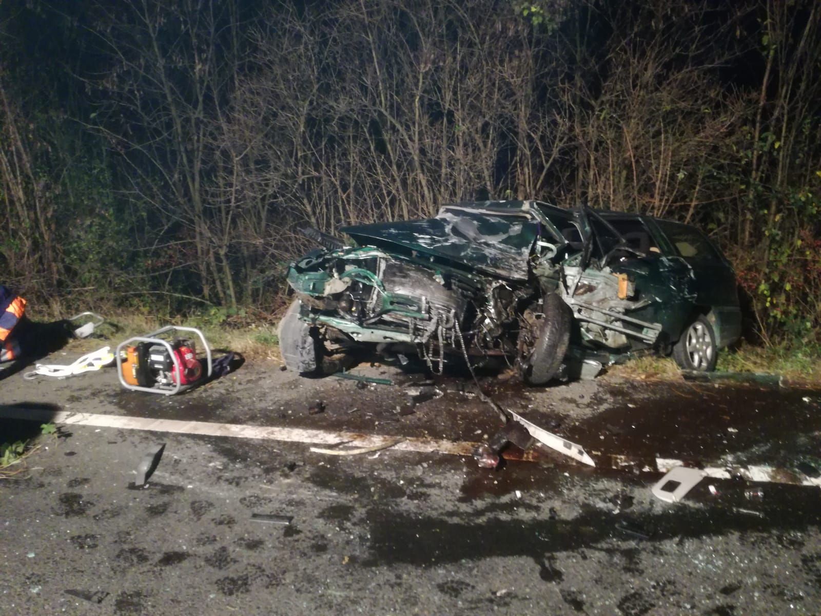 Accident cu 5 răniți, în Hunedoara,provocat de un șofer băut care a făcut o depășire