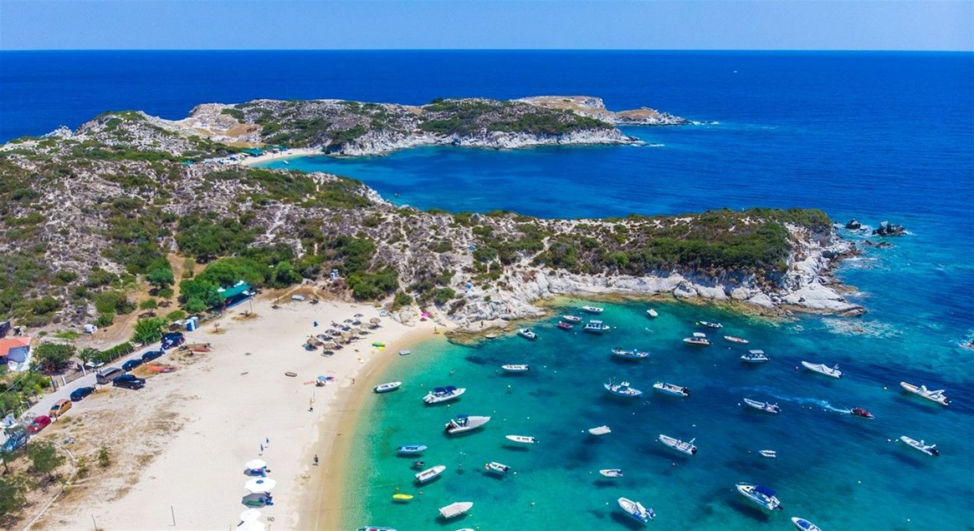 Grecia redeschide turismul. Cine va fi supus testării și carantinei obligatorii