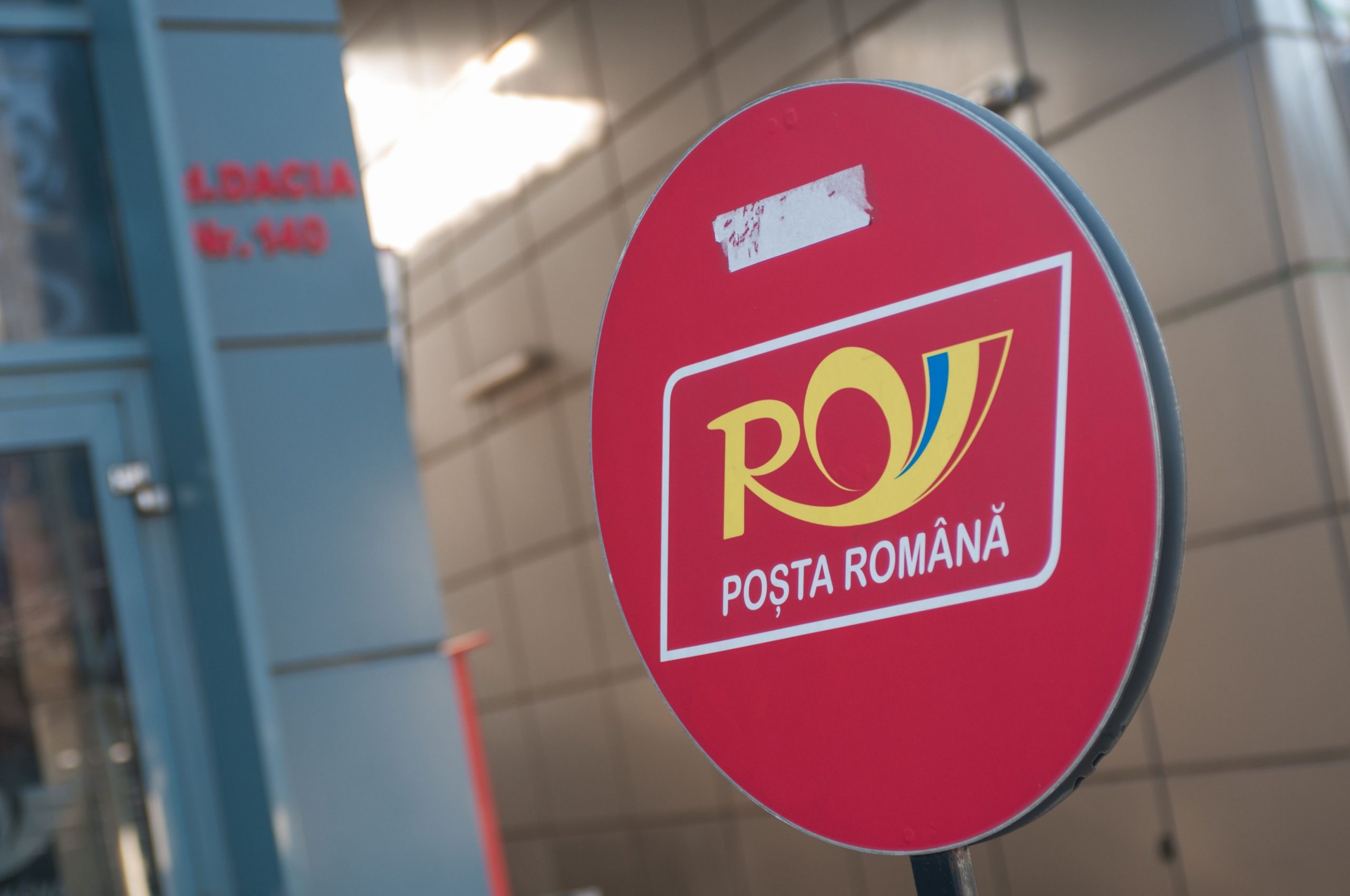 Poșta Română, avertisment pentru toți românii. Cum putem fi înșelați