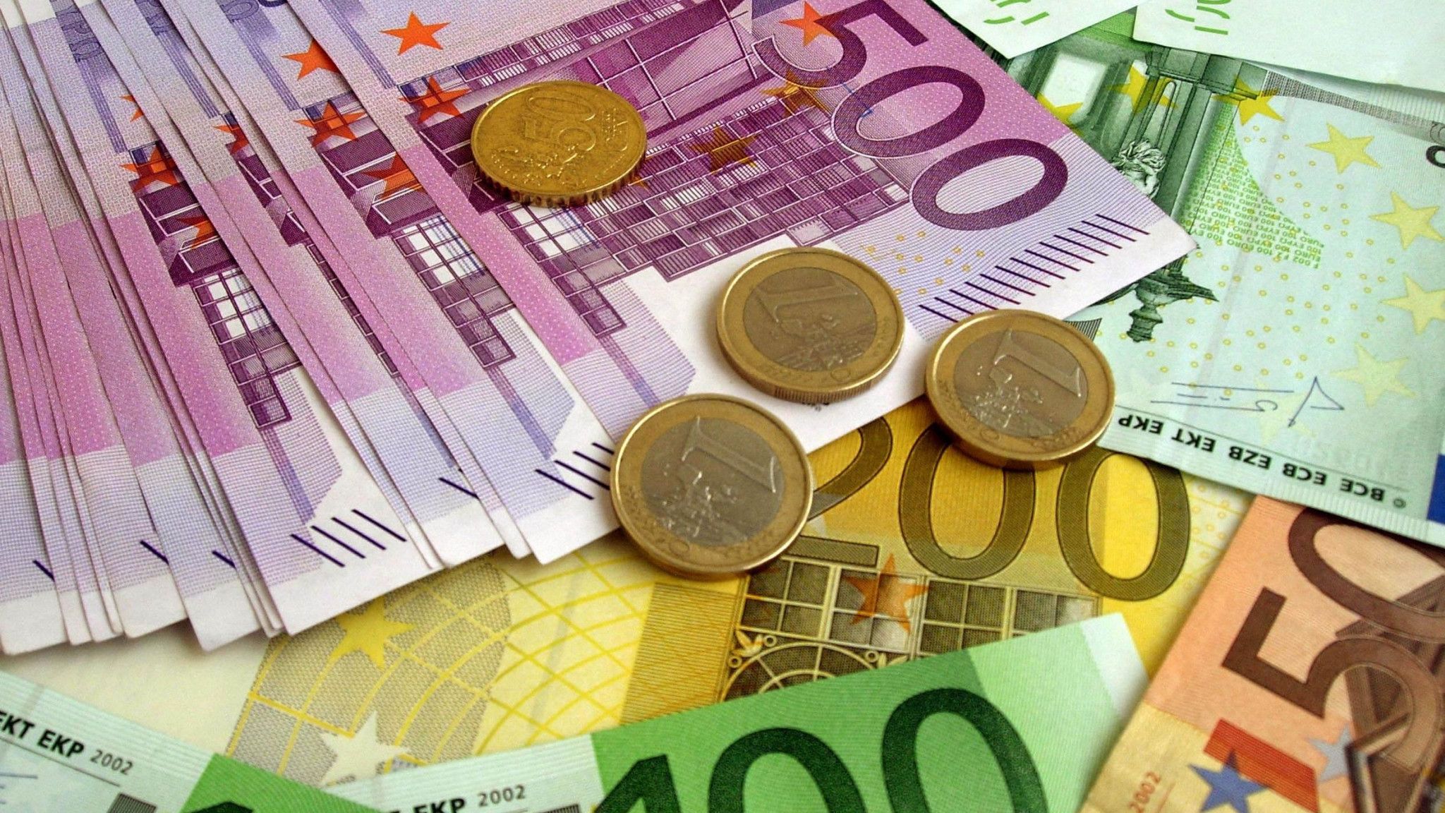 Curs valutar BNR 1 iulie 2020. La ce valoare a ajuns euro în prima zi din lună