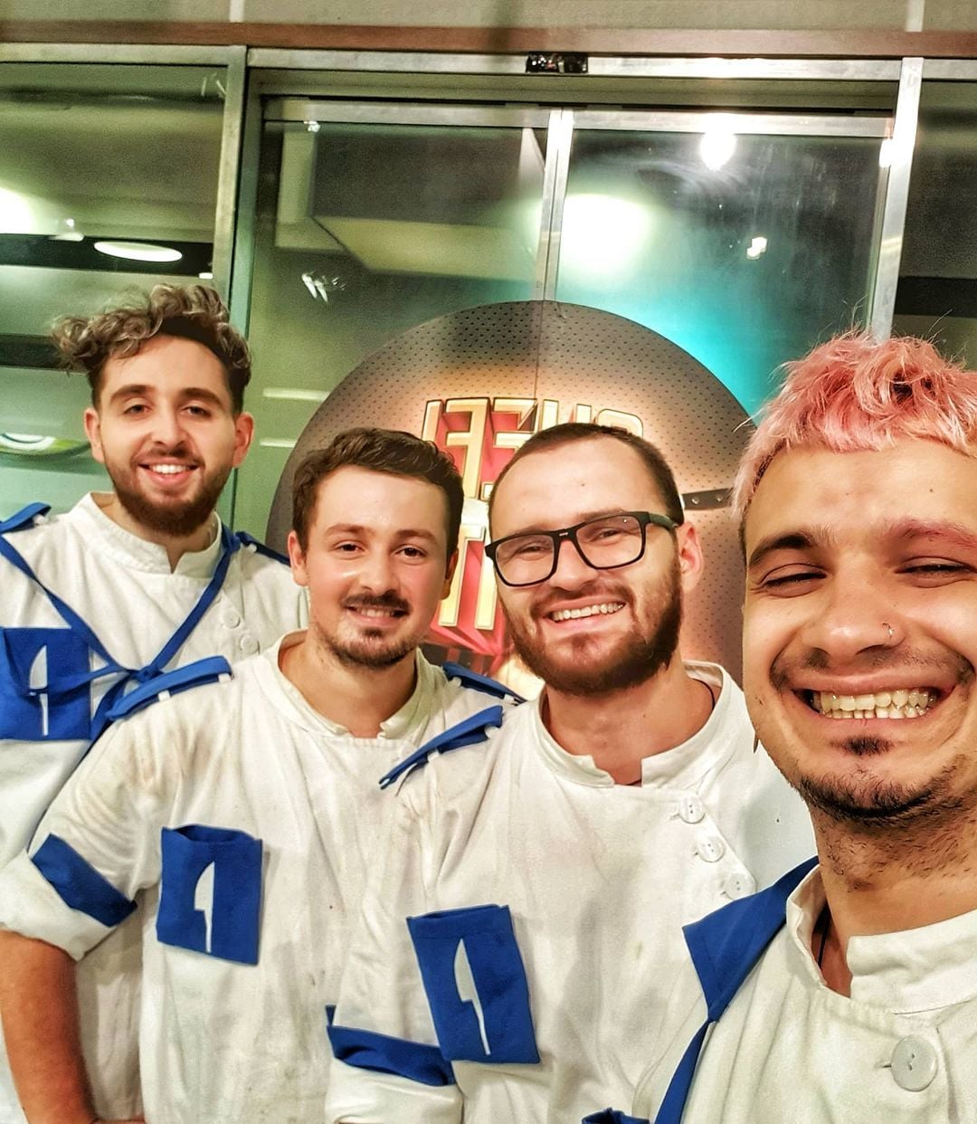 Echipa albastră, Chef Florin Dumitrescu: Ștefan, Cătălin, Keed și Florin.