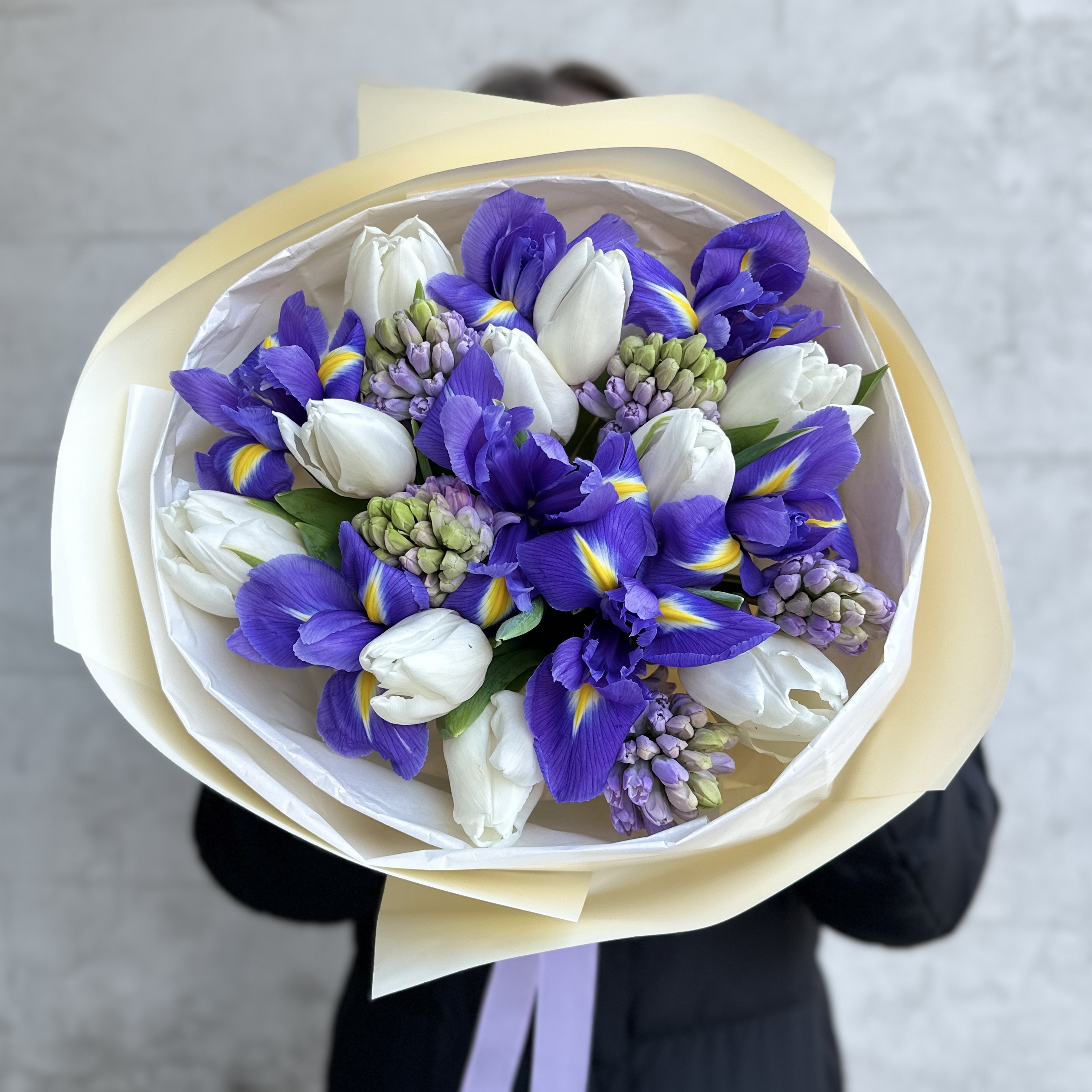 Flori de primăvară livrate la domiciliu - surpriza care spune „mulțumesc” fără cuvinte