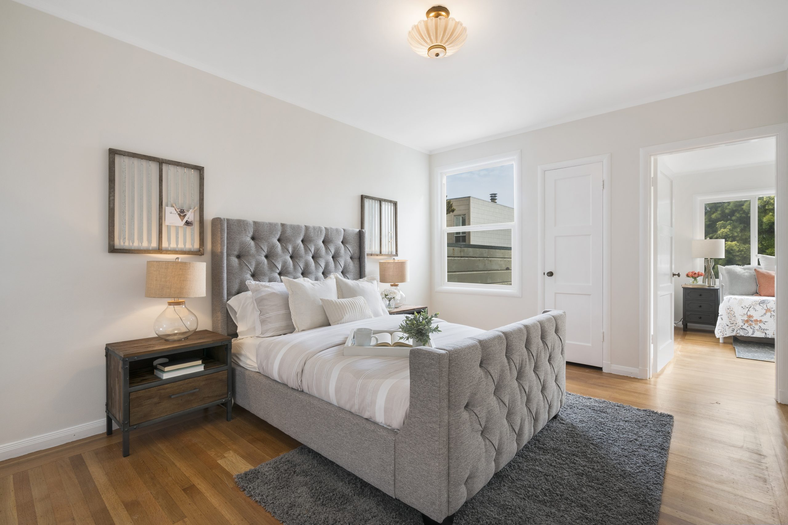 Apartament mic, dar locuibil: cum alegi mobilierul ca să câștigi spațiu fără renovare