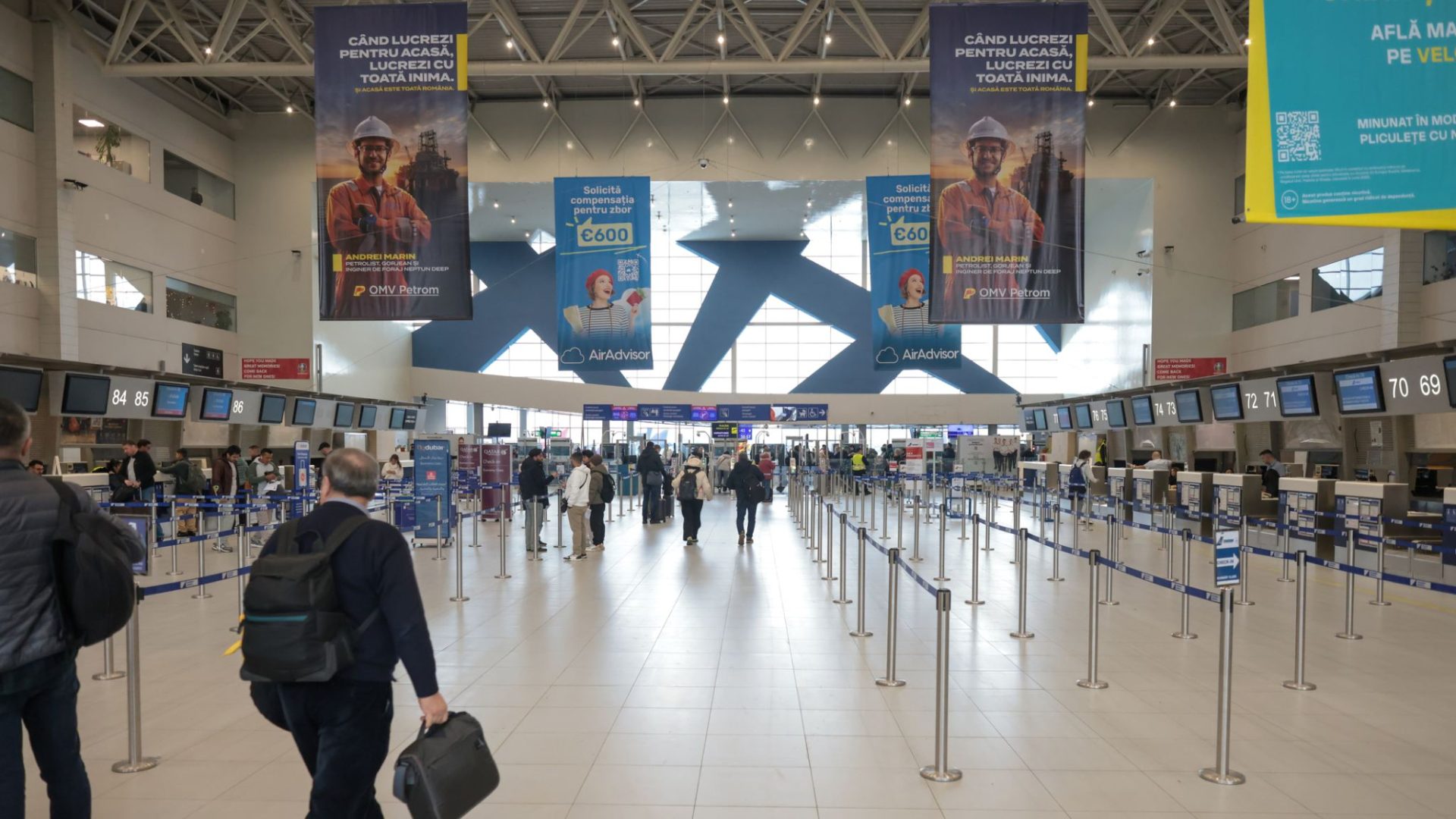 Terminalul de plecări al Aeroportului Internațional Henri Coandă din Otopeni