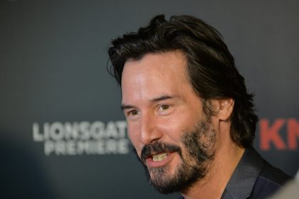 Actorul Keanu Reeves, protagonistul filmului Constantin, aflat pe primul loc pe Netflix România