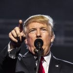 Donald Trump vorbind la un miting electoral în Statele Unite
