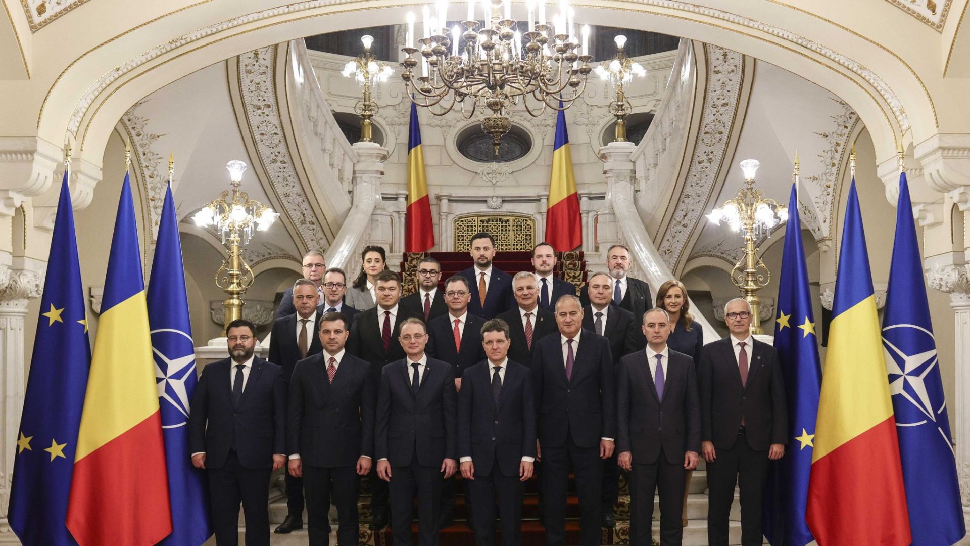 Miniștrii Guvernului Niculescu depun jurământul în fața președintelui Nicușor Dan, la Palatul Cotroceni