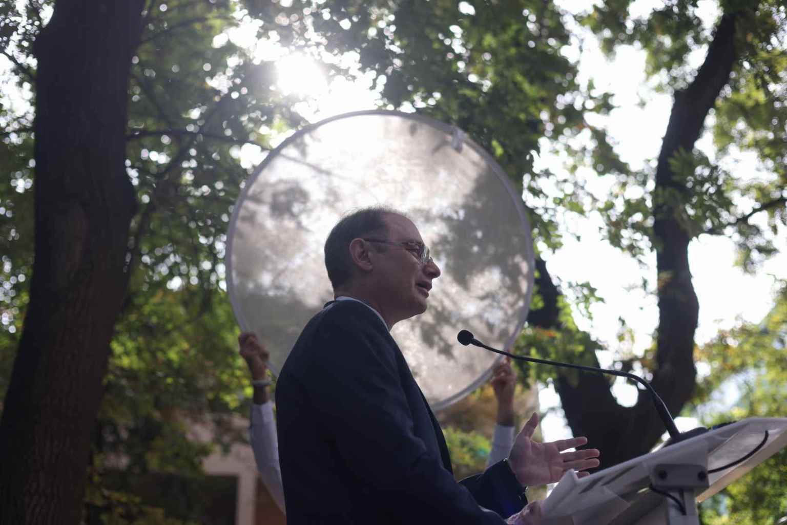 Luca Niculescu, premierul desemnat, care a coordonat timp de patru ani aderarea României la OCDE