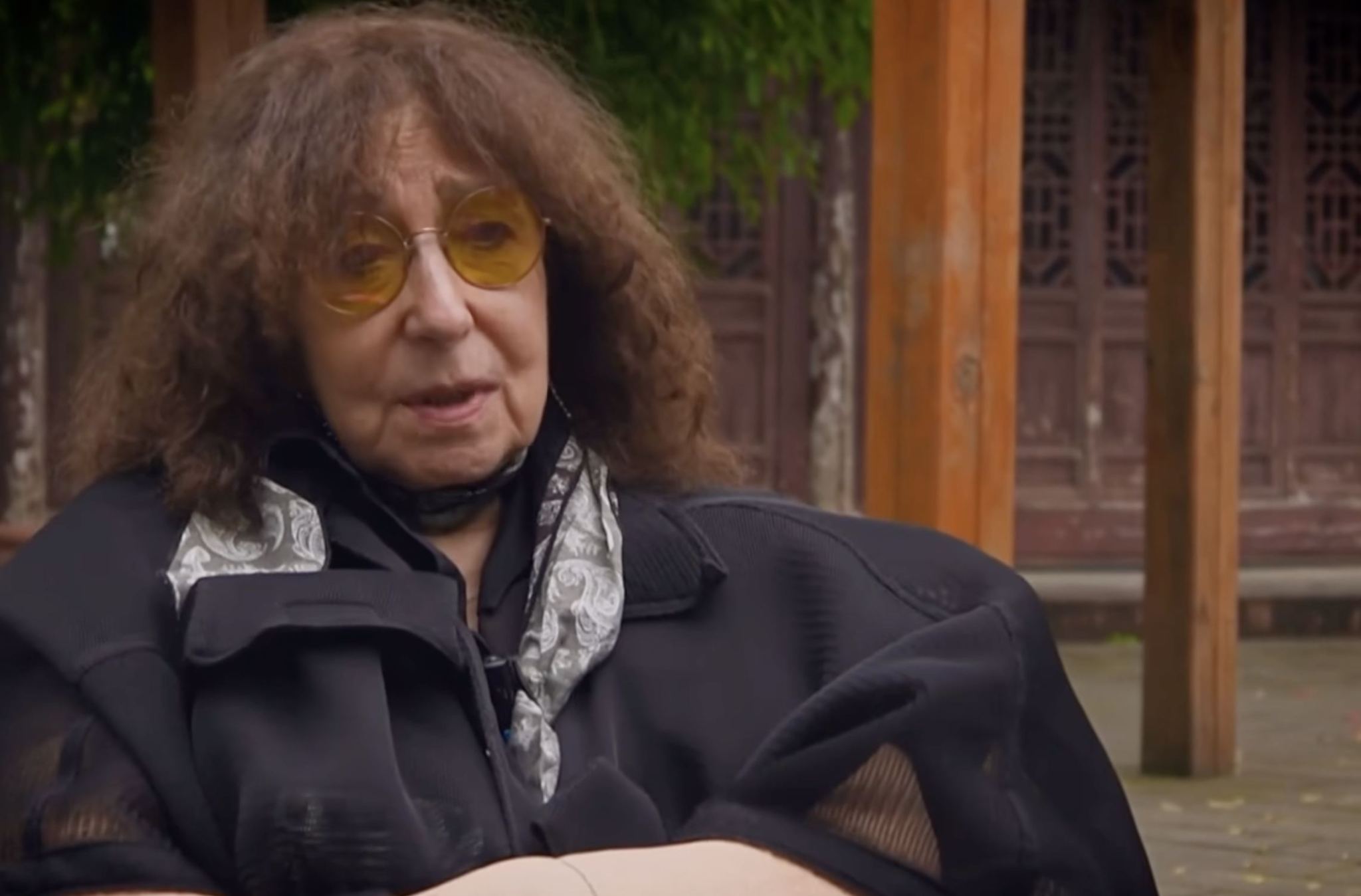 Mona Segall, producătoarea Asia Express, intervievată în timpul filmărilor pentru Antena 1