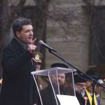 Președintele Nicușor Dan vorbind la pupitru, în timpul unei ceremonii oficiale