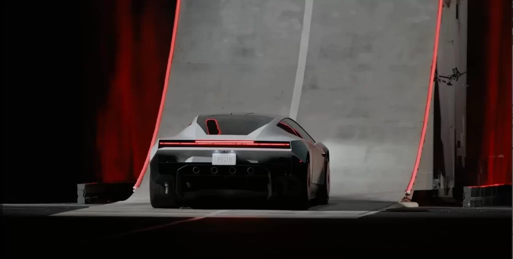 Noul Tesla Roadster, cu caroserie albă și design unghiular, prezentat de Tesla în octombrie 2026