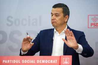 Palatul Victoria din București, sediul Guvernului României, ilustrând decizia PSD de a intra la guvernare în cabinetul Luca Niculescu